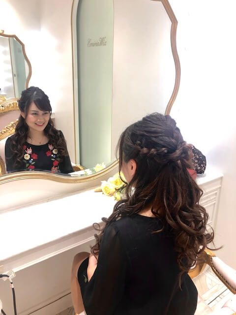 エミリアウィズでヘアセット